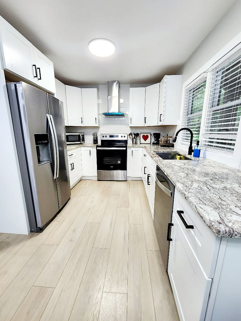Furnished Finder property 573893_1 photo 9