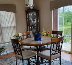 Furnished Finder property 573924_1 photo 4
