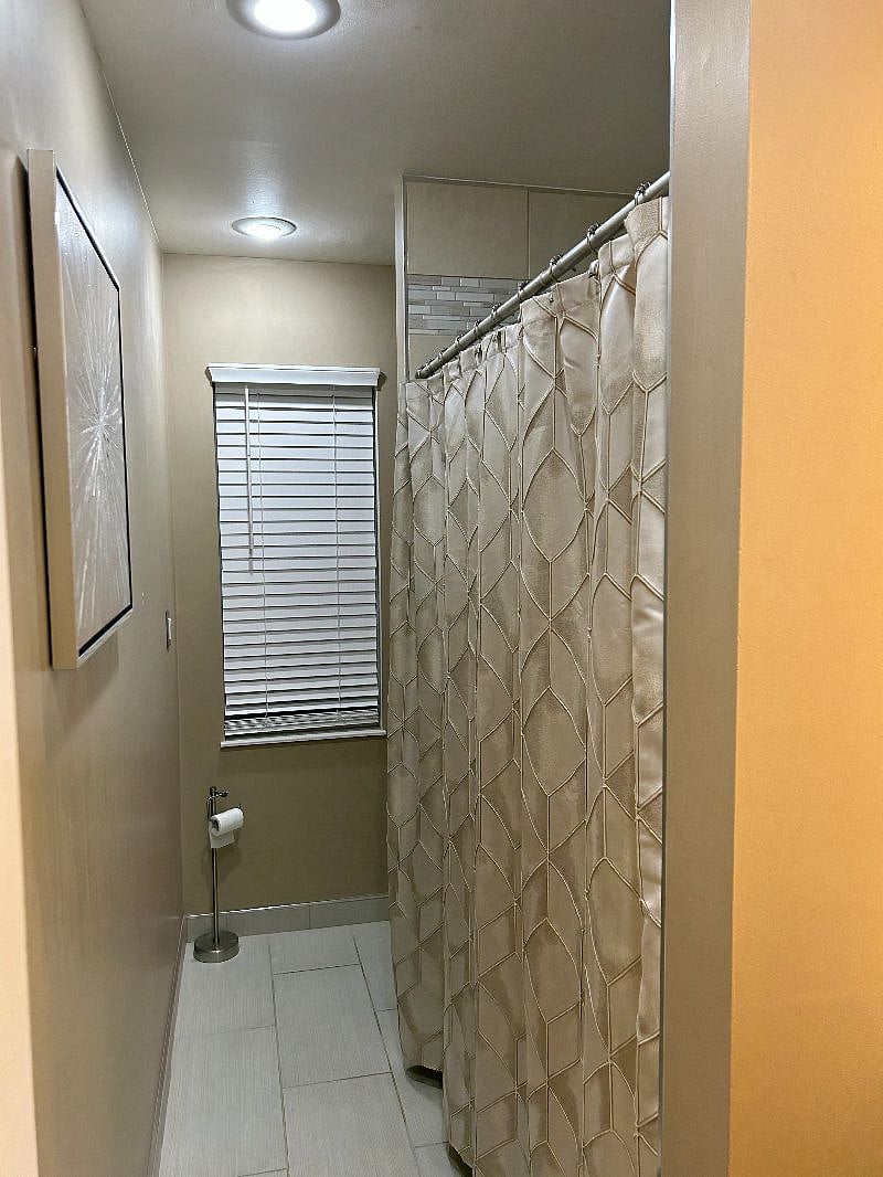 Full Bathroom One