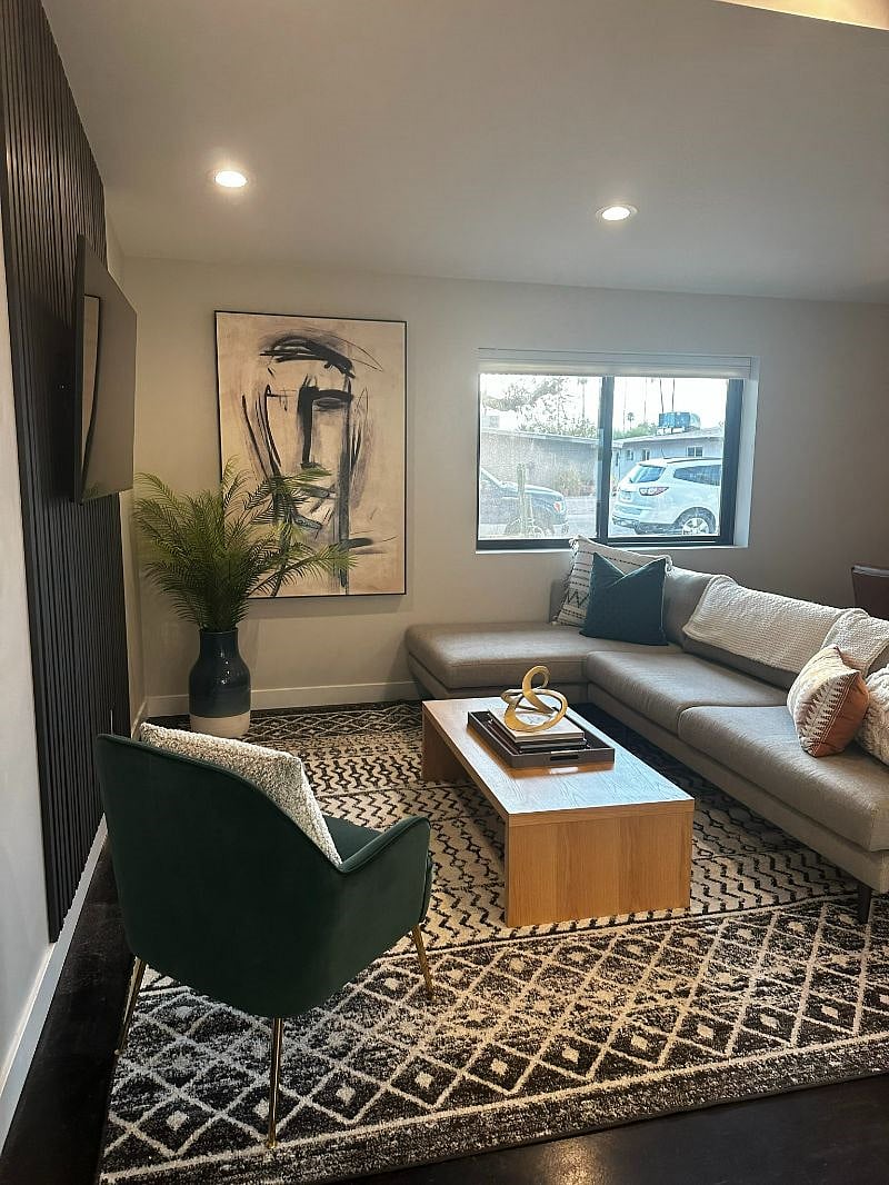 Furnished Finder property 573969_1 photo 12