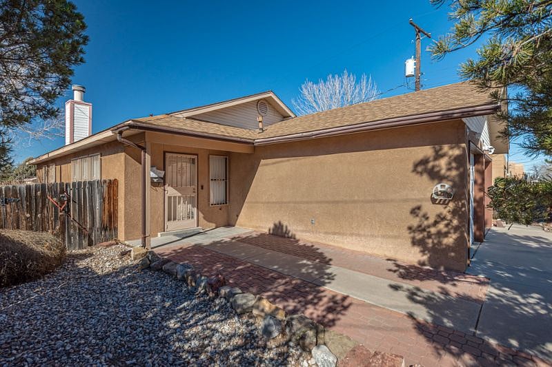 Furnished Finder property 573985_1 photo 9