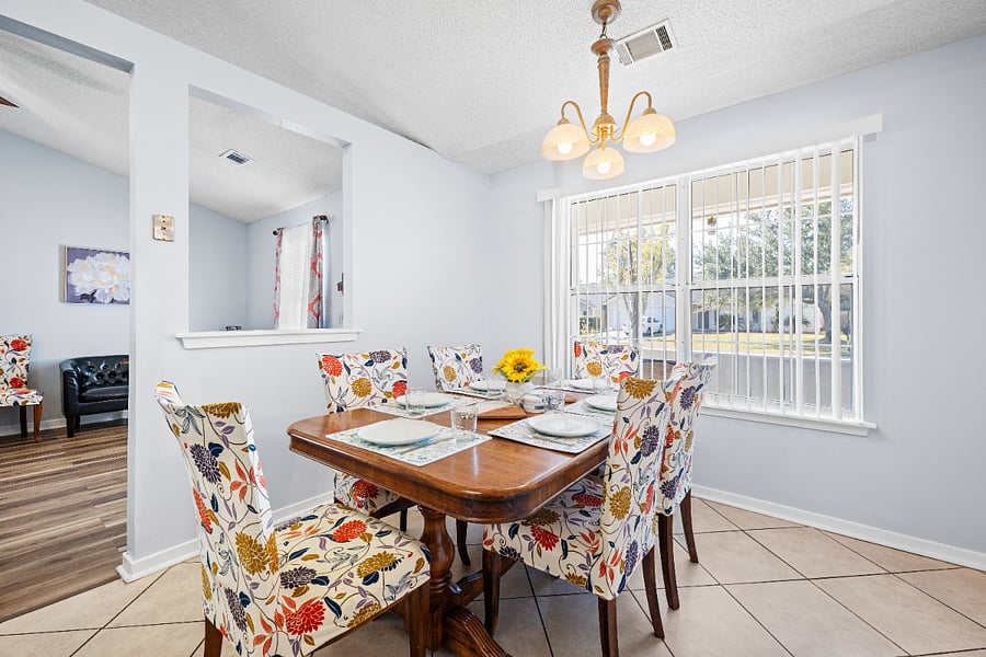 Furnished Finder property 573986_1 photo 9