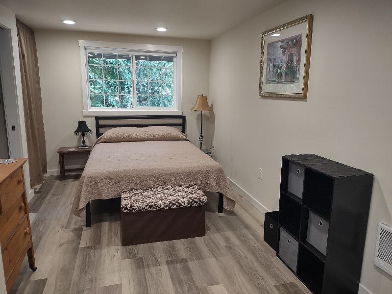 Ottoman at foot of bed has extra linens (sheets-blankets-towels). Plus storage cubes for extra personal storage.