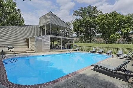 Furnished Finder property 574010_1 photo 28