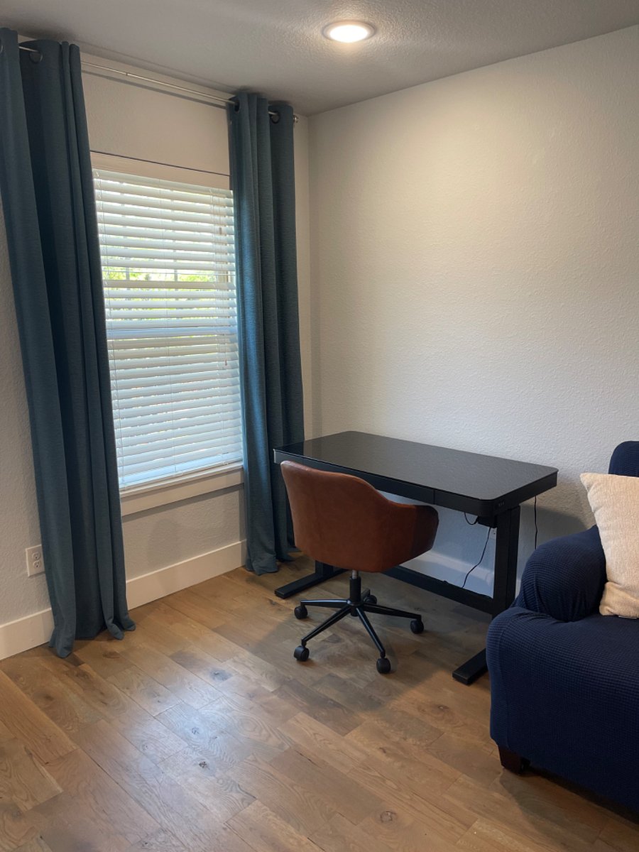 Work Area with Adjustable Height Desk