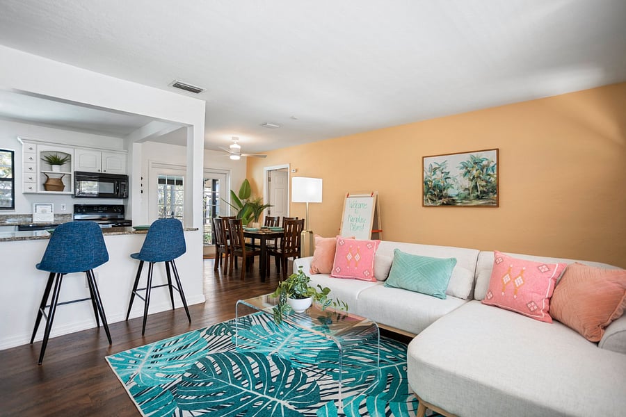 Furnished Finder property 574165_1 photo 6