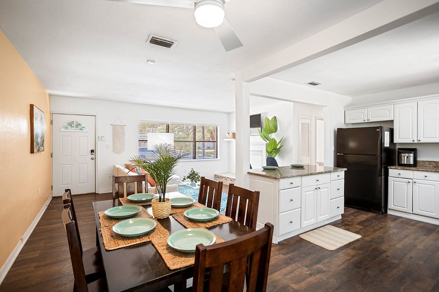 Furnished Finder property 574165_1 photo 3