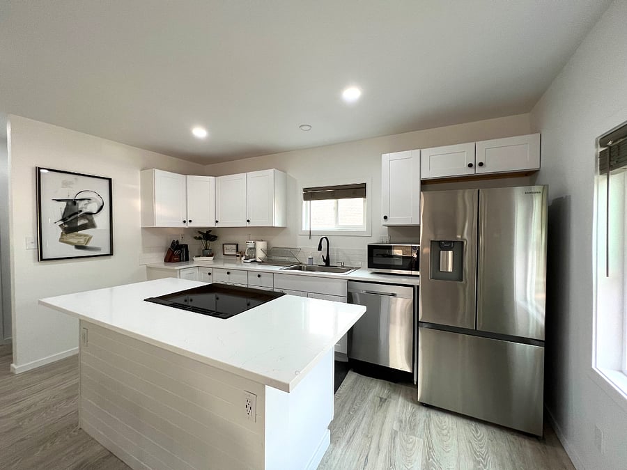 Furnished Finder property 574170_1 photo 3