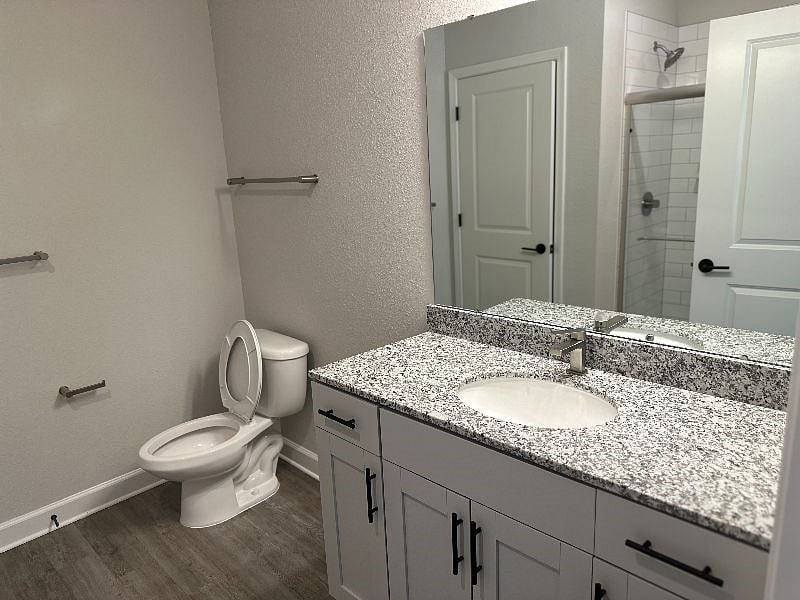 Furnished Finder property 574184_1 photo 3