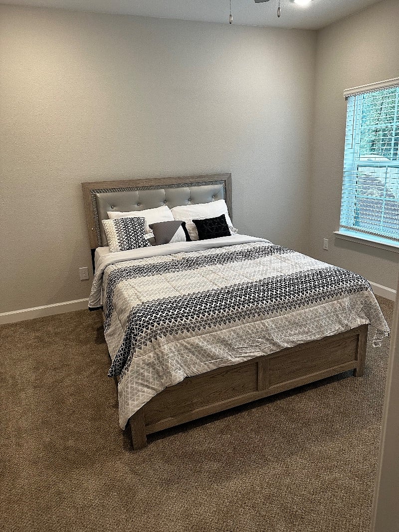Furnished Finder property 574184_1 photo 10