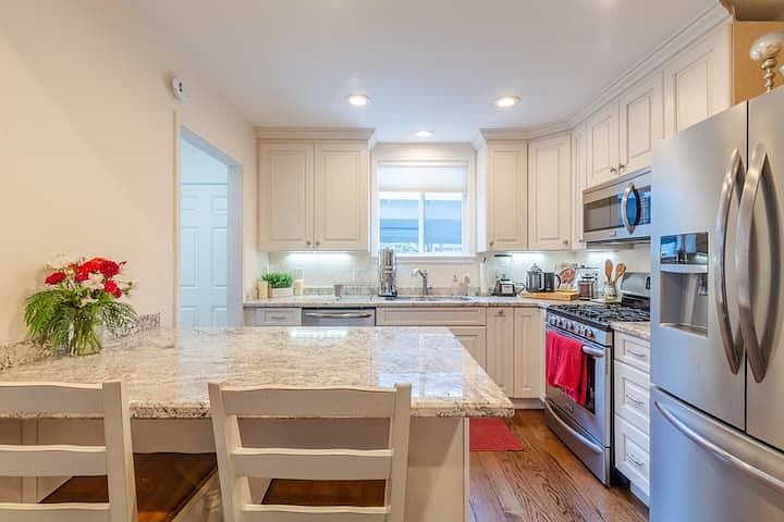 Furnished Finder property 574326_1 photo 3