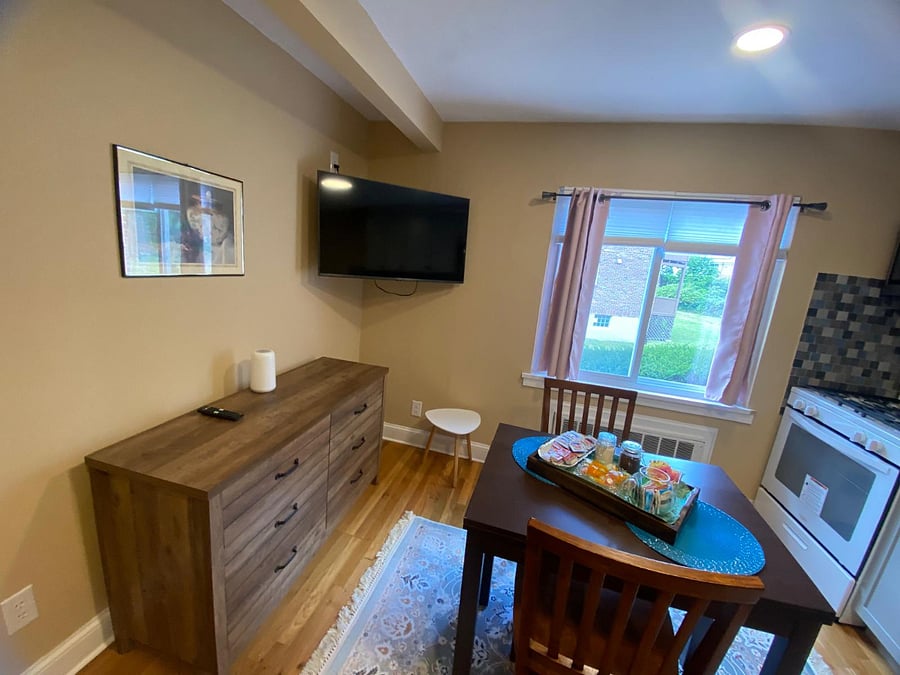 Furnished Finder property 574337_2 photo 10