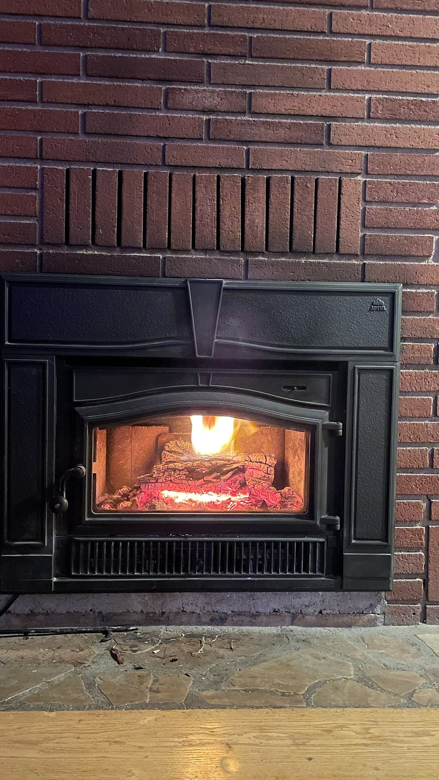 woodburning fireplace 