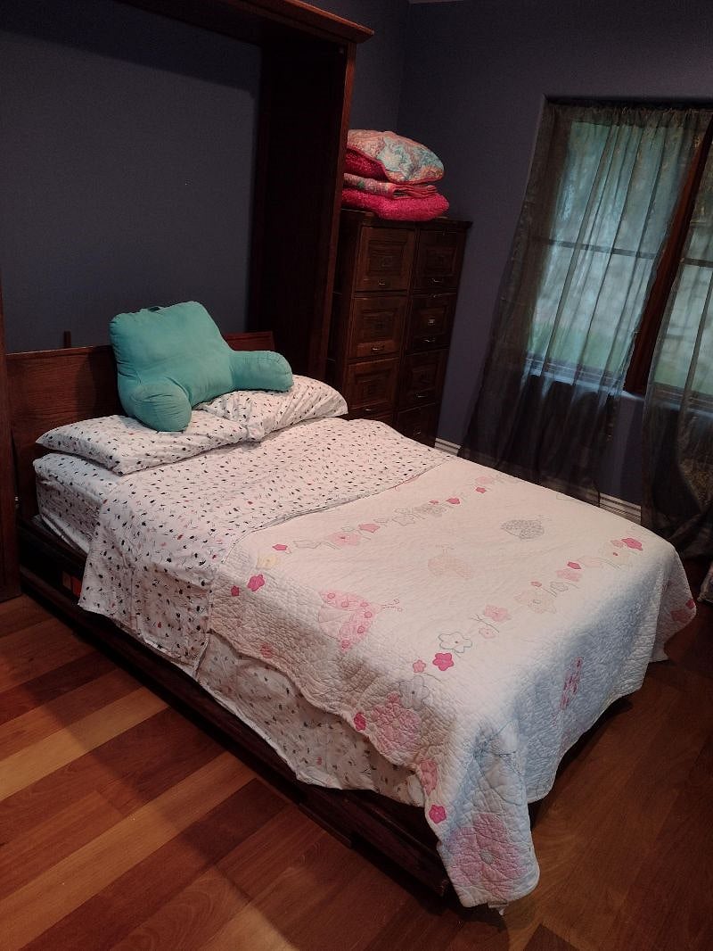 1st floor private double bed with attached full bath.