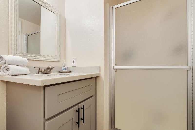 Furnished Finder property 574410_1 photo 15