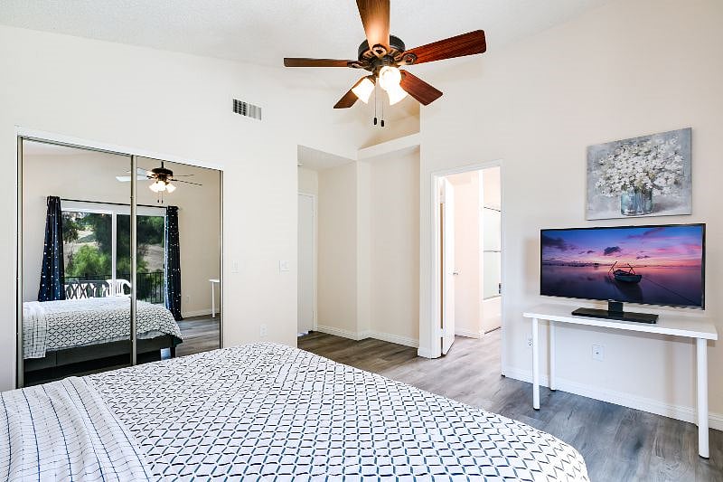 Furnished Finder property 574410_1 photo 22