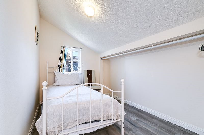 Furnished Finder property 574410_1 photo 26
