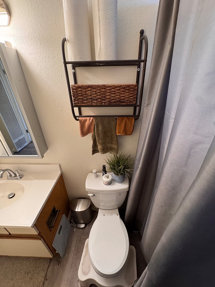 Furnished Finder property 574413_1 photo 23