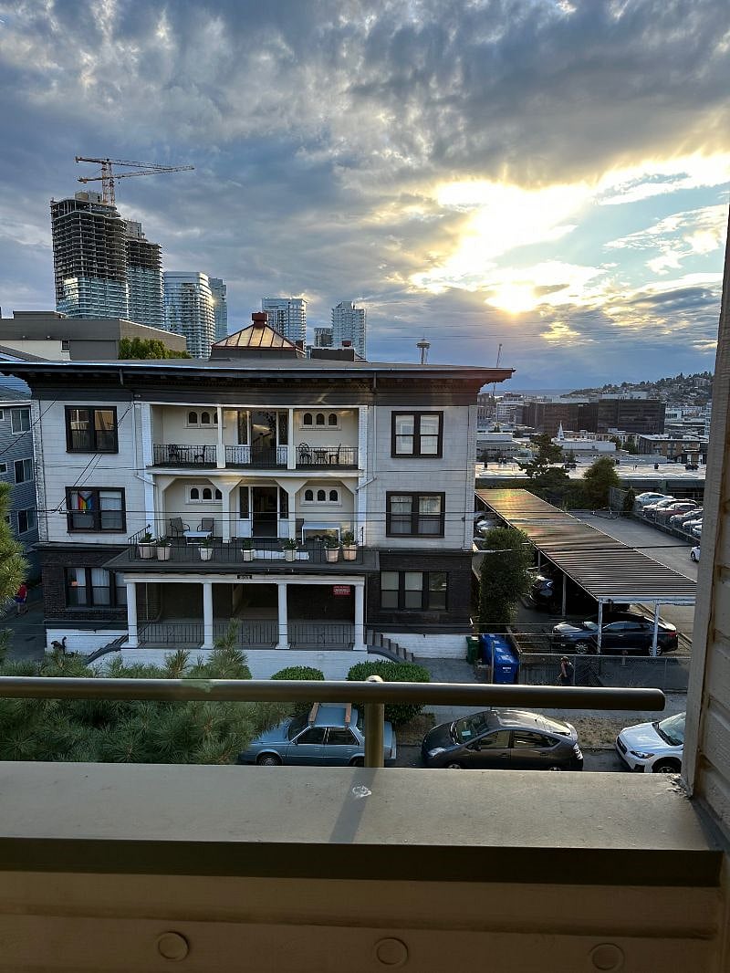 Furnished Finder property 574416_1 photo 11