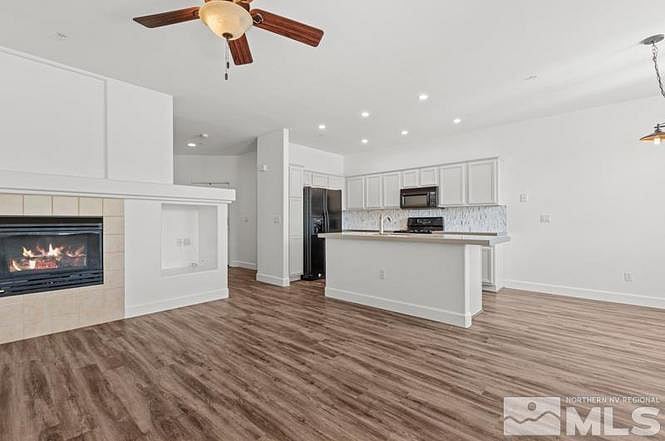 Furnished Finder property 574417_1 photo 17