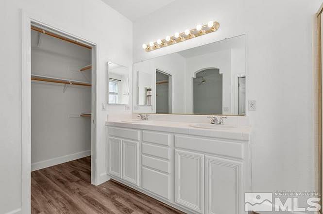 Furnished Finder property 574417_1 photo 18