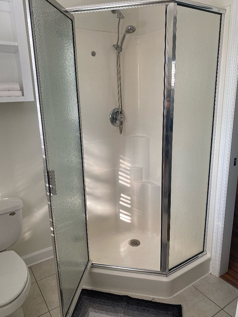 Upstairs shower