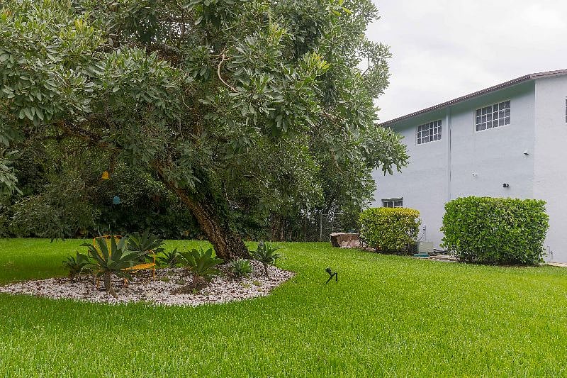 Furnished Finder property 574462_1 photo 8