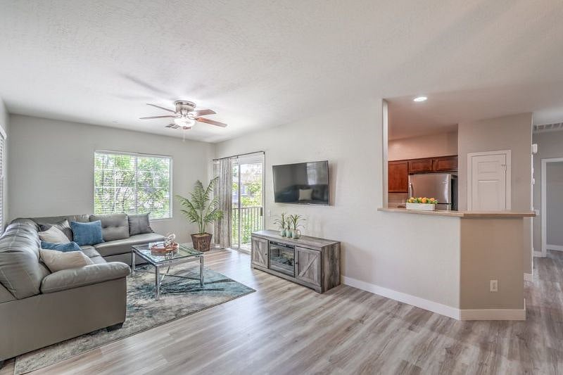 Furnished Finder property 574465_1 photo 3