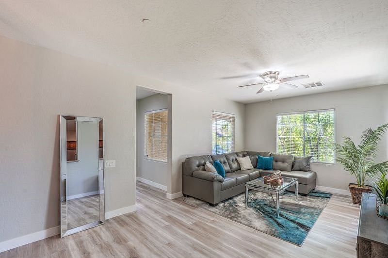 Furnished Finder property 574465_1 photo 4
