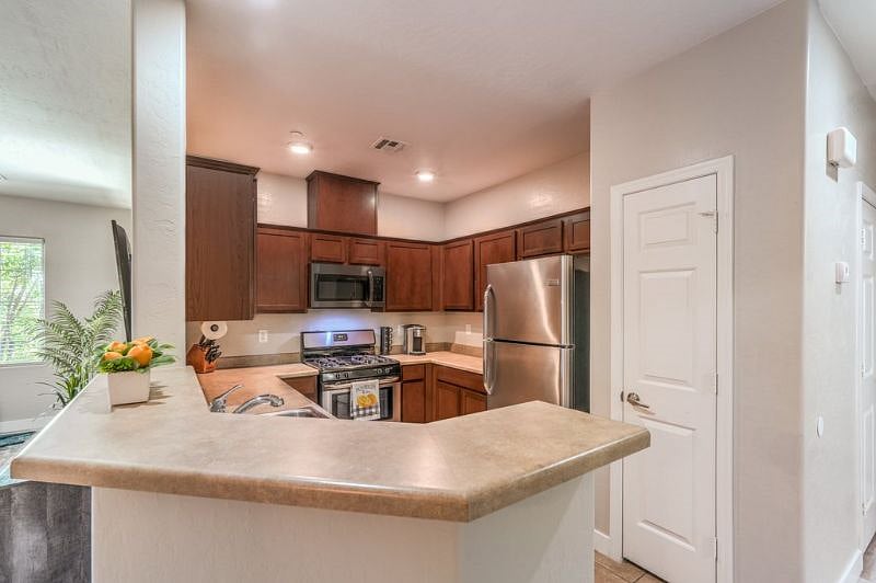 Furnished Finder property 574465_1 photo 7