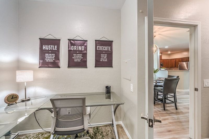 Furnished Finder property 574465_1 photo 22