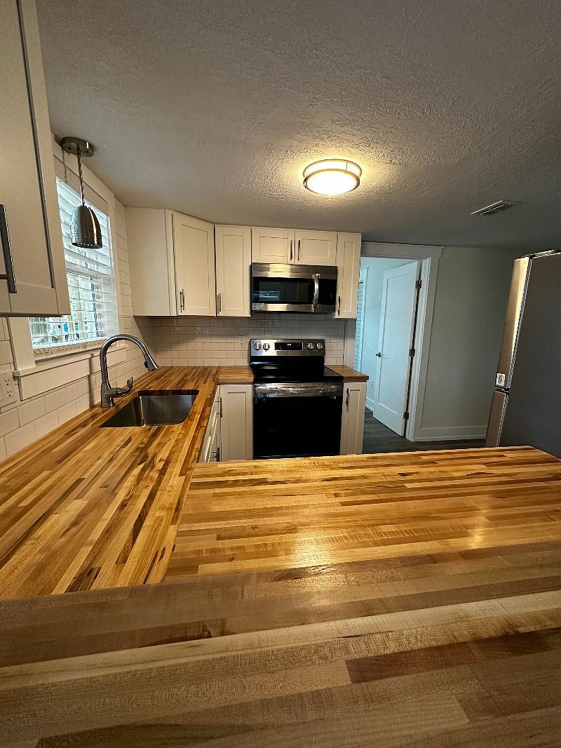Furnished Finder property 574469_1 photo 9