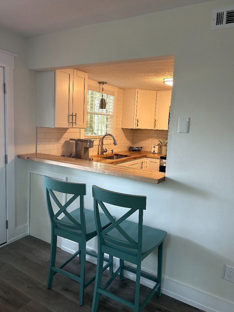 Furnished Finder property 574469_1 photo 3