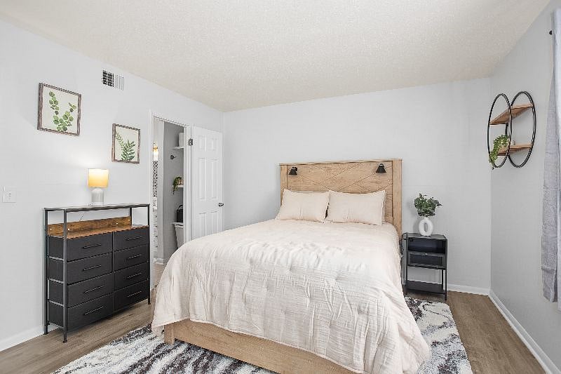 Furnished Finder property 574501_1 photo 11
