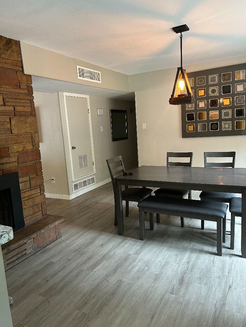 Furnished Finder property 574528_4 photo 3