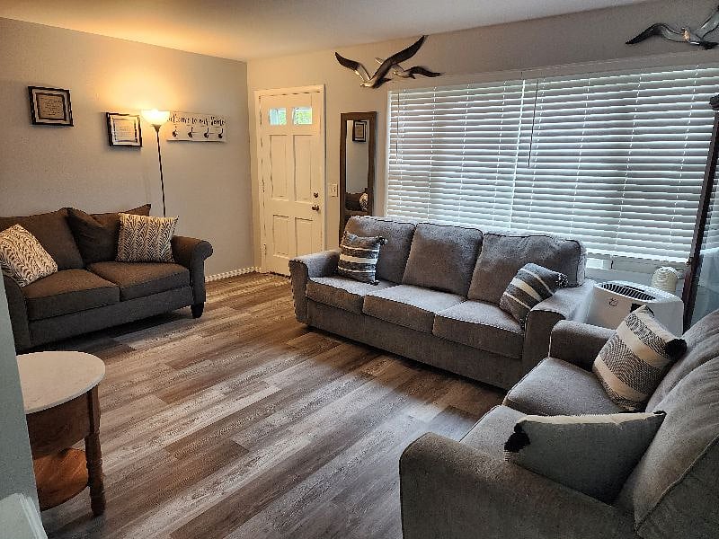 Furnished Finder property 574614_1 photo 8