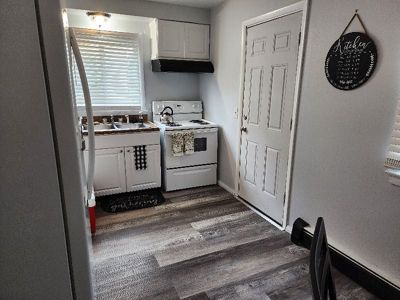 Furnished Finder property 574614_1 photo 14