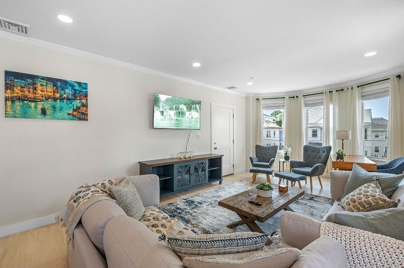Furnished Finder property 574619_1 photo 17