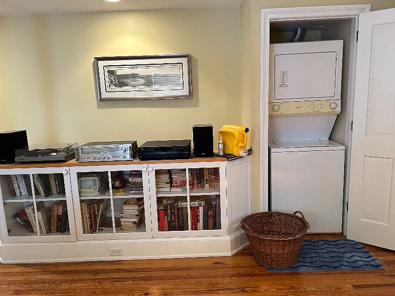 2nd floor open area with desk
