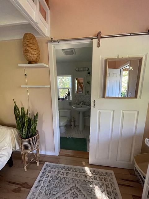 Sliding door to bathroom
