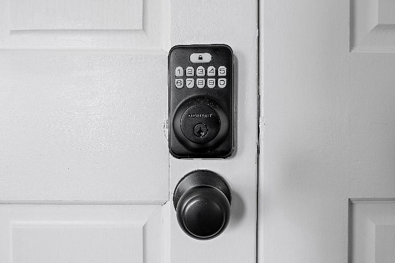 Multiple mirrors help you look your best no matter the occasion.
Every room is secured with a high-grade keyless lock, to ensure your safety while inside the suite and the safety of your belongings when you step out. In addition, all rooms include a personal safe for additional peace of mind!