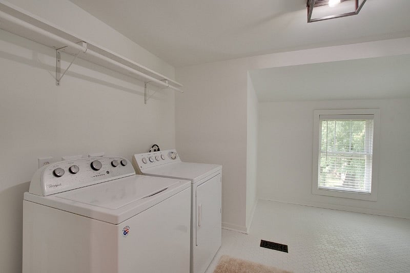Furnished Finder property 574670_1 photo 26