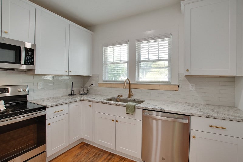 Furnished Finder property 574670_1 photo 17