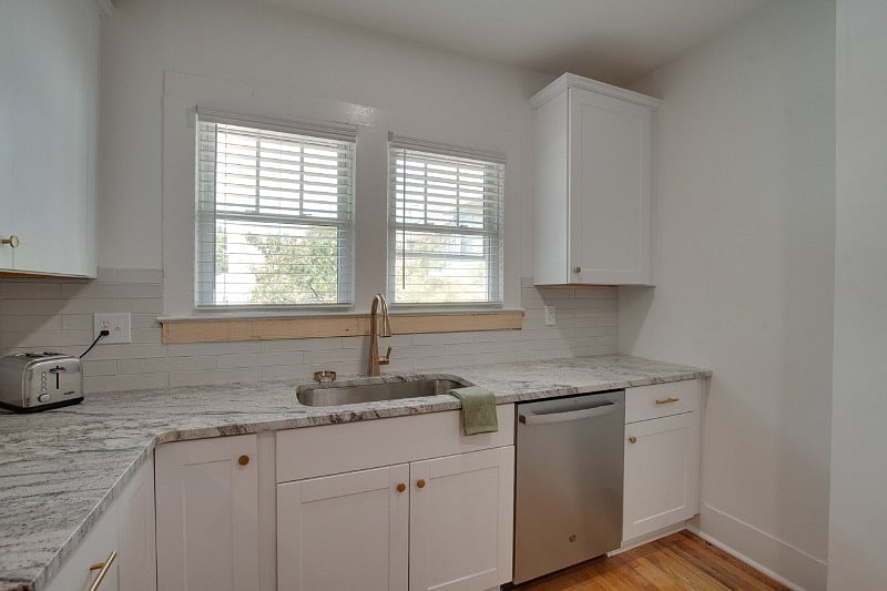 Furnished Finder property 574670_1 photo 18
