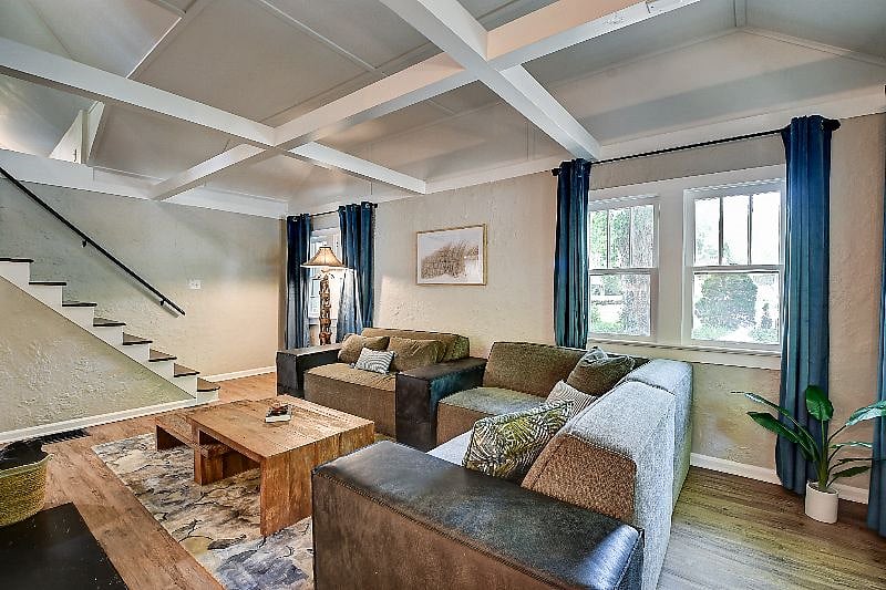 Furnished Finder property 574684_1 photo 15
