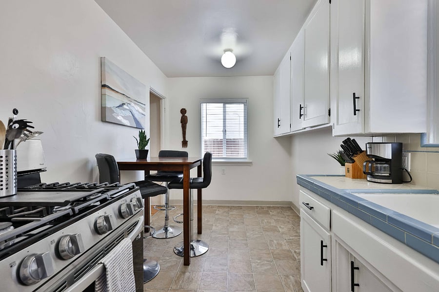 Furnished Finder property 574690_1 photo 24