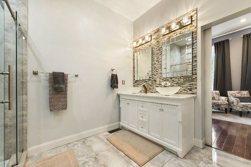 Furnished Finder property 574722_1 photo 39