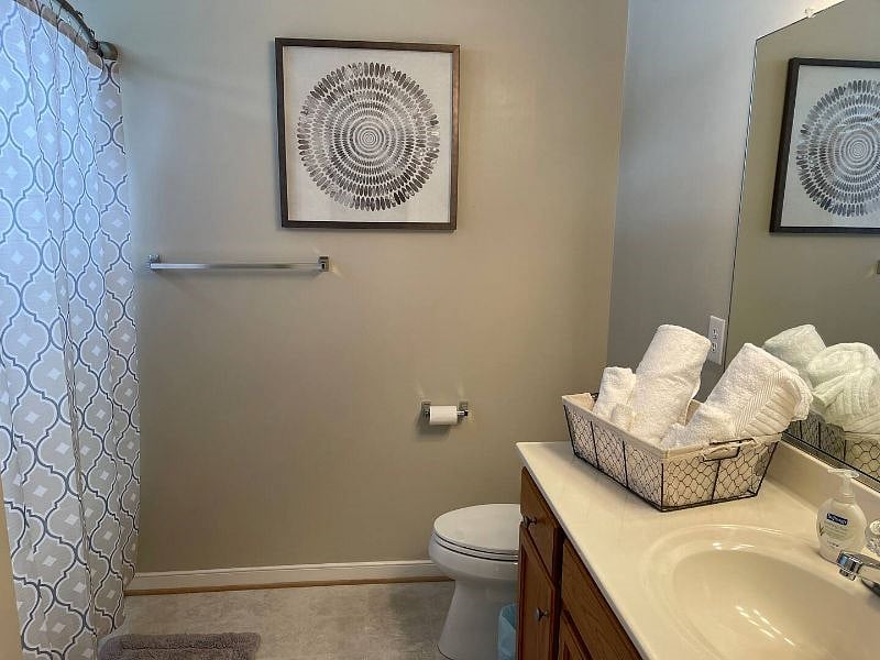 Primary Bedroom En-Suite