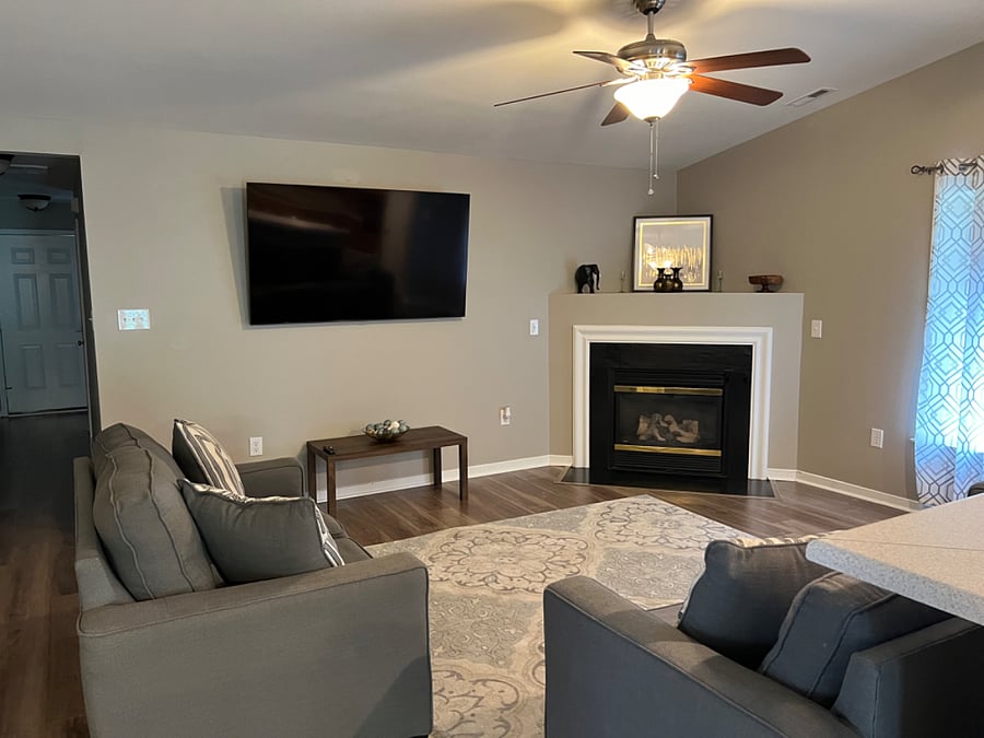 Furnished Finder property 574738_1 photo 3