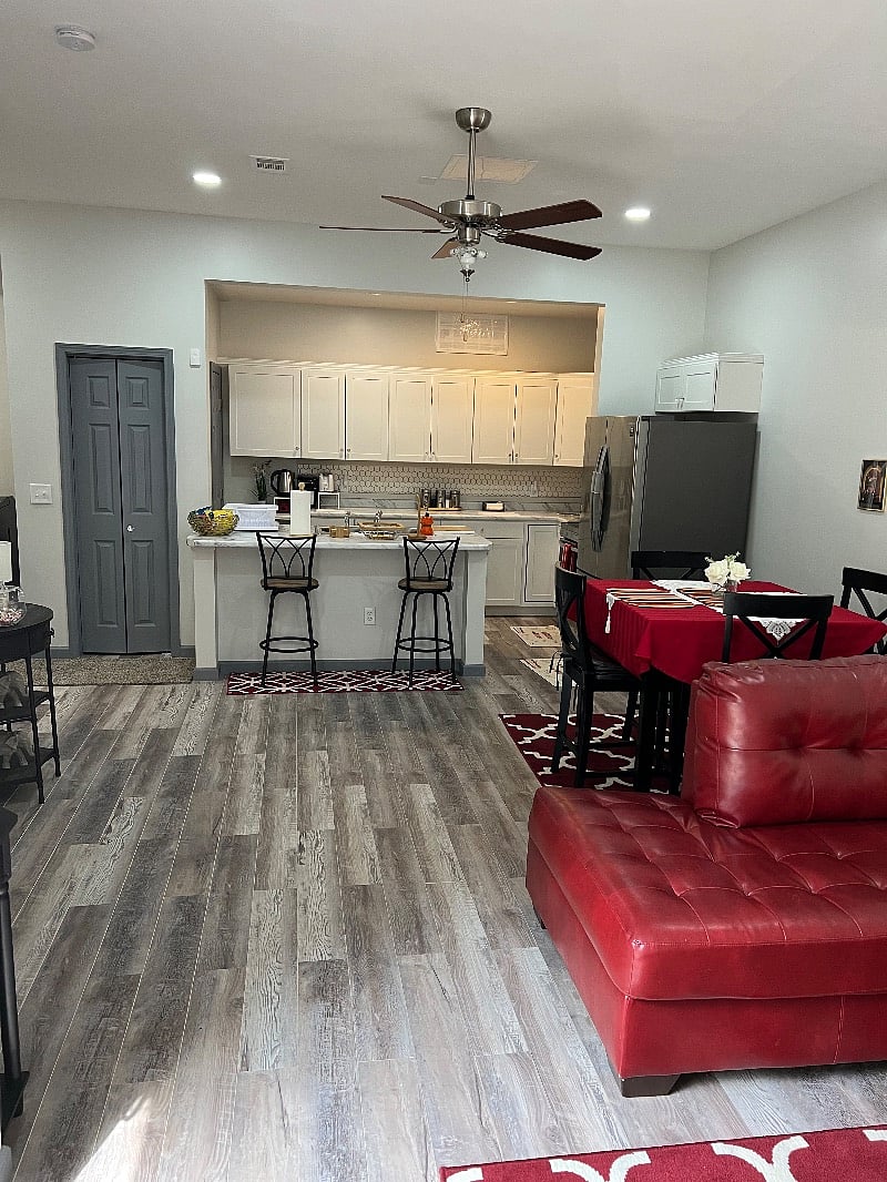 Furnished Finder property 574773_1 photo 5